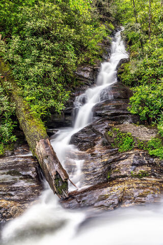 Dukes Creek Falls