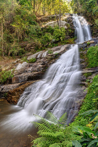 Huai Sai Lueng Waterfall
