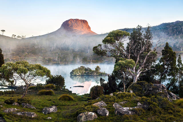 Lake Windermere and Barn Bluff at Sunrise