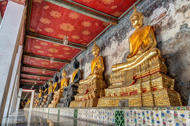 Buddhas at Wat Suthat