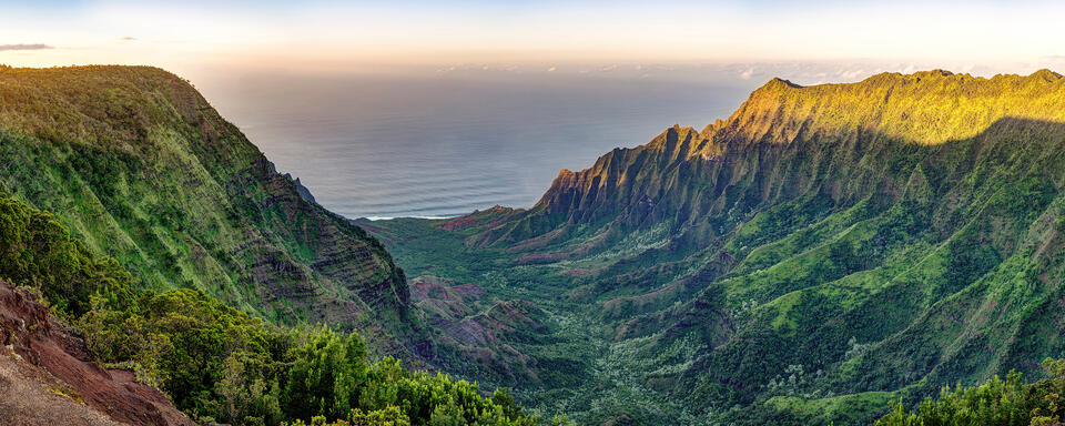 Kalalau Valley Sunset