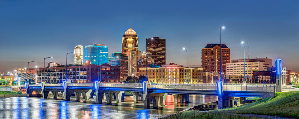 Des Moines and the Martin Luther King Junior Bridge Panorama