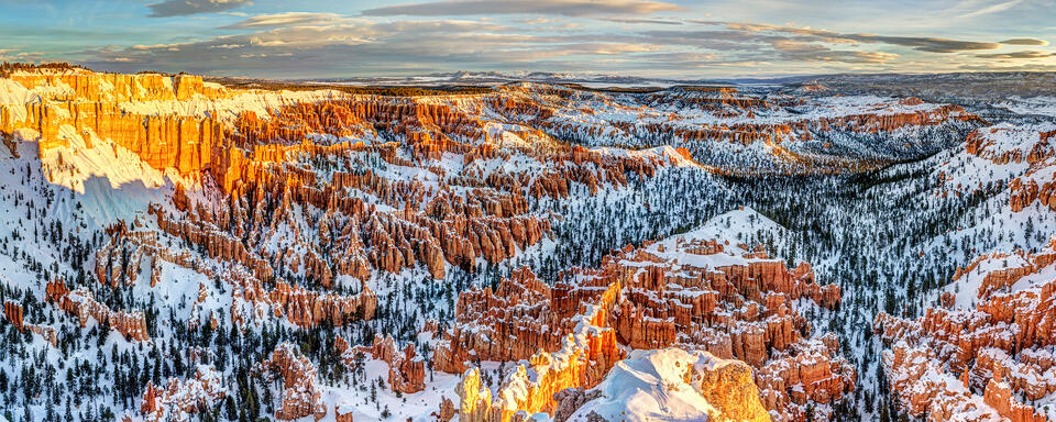 Day's First Light at Bryce