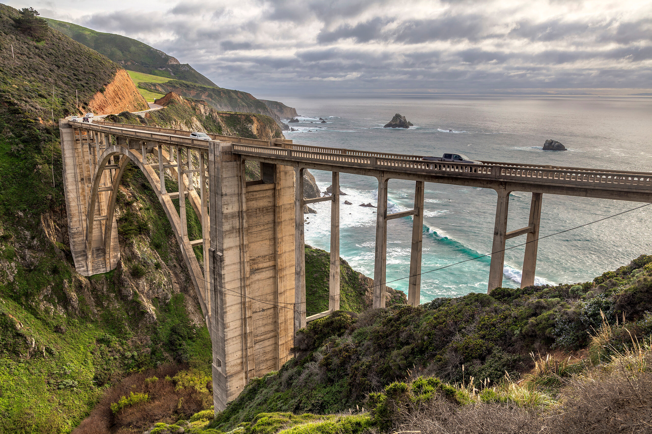 Bixby Creek Bridge The Bixby Creek Bridge marks the unofficial northern point of California's scenic Highway One, which travels along the central...