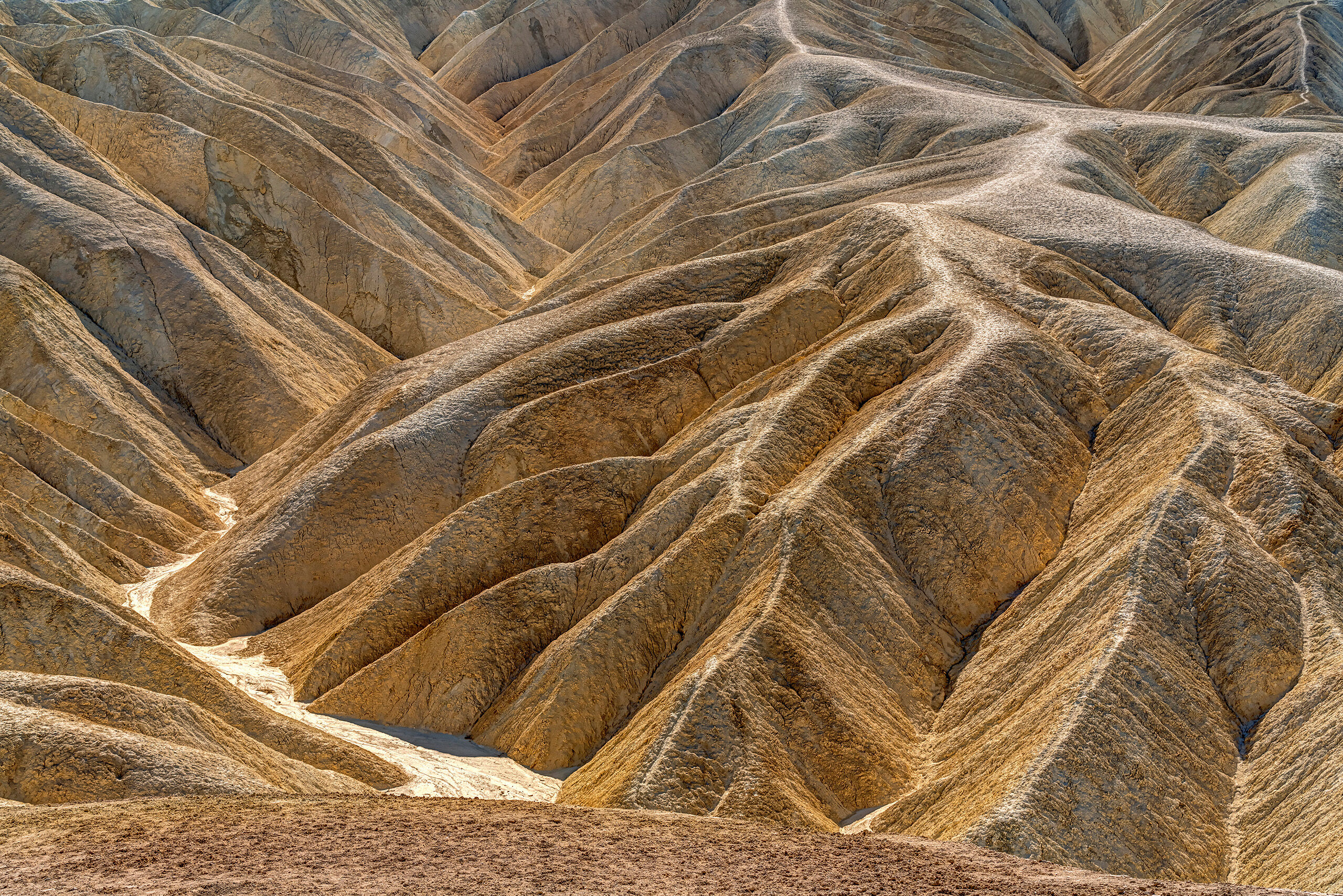 Repetition When driving from a show in California to a show in Arizona during the fall of 2019, I had an extra day, and decided to spend...