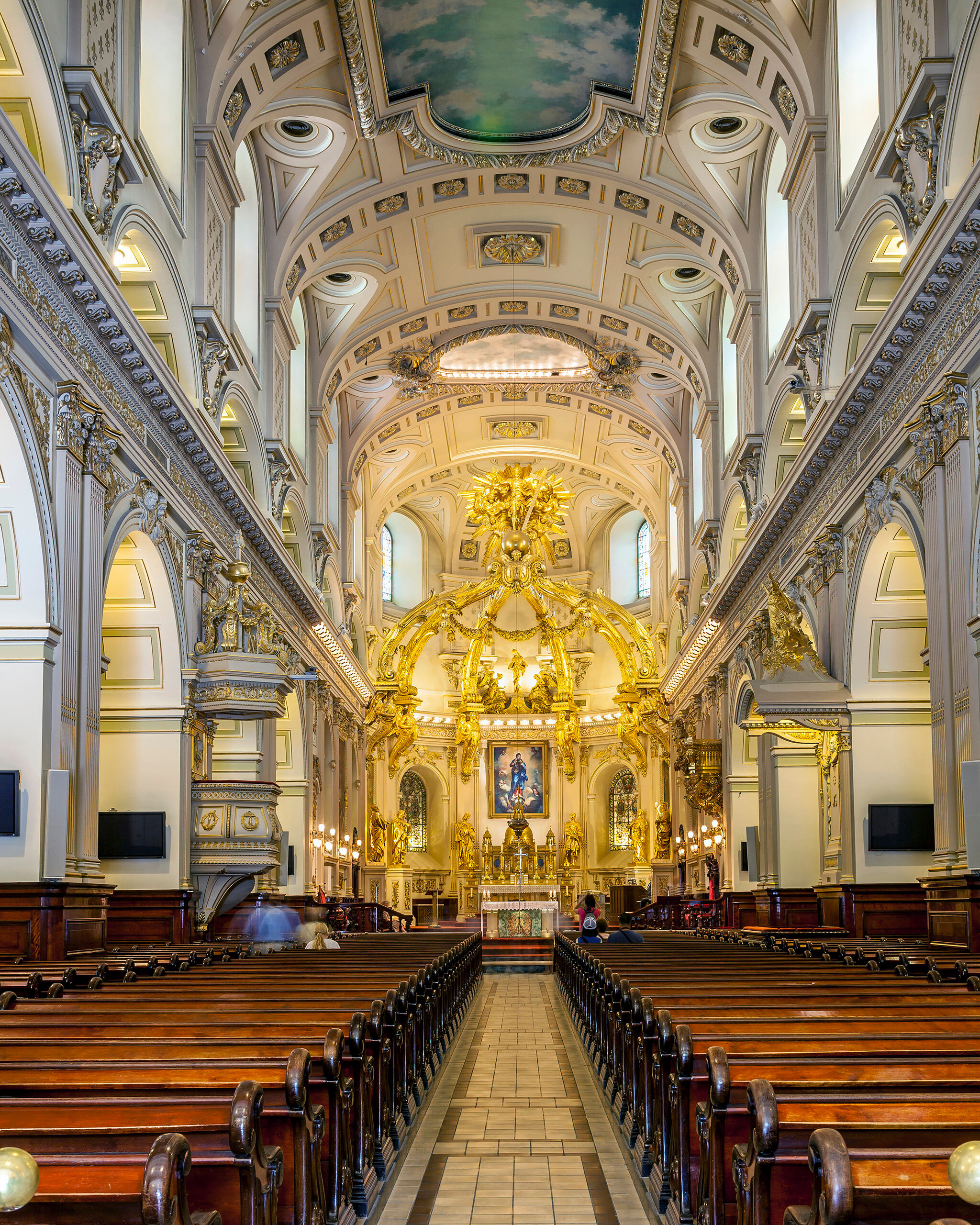 Quebec City's Notre Dame Quebec City is a beautiful city filled with spectacular architecture from the past several hundred years. I took this photo...