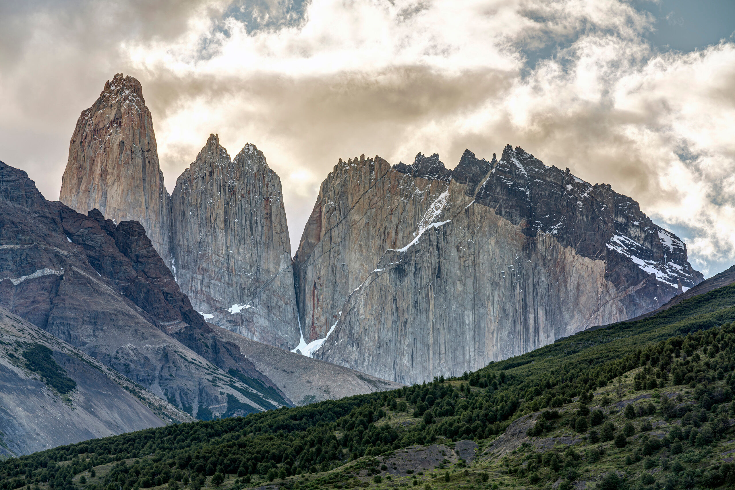 Blue Towers Torres del Paine National Park, in Chilean Patagonia, is one of the most beautiful places I've ever visited. Translated from...