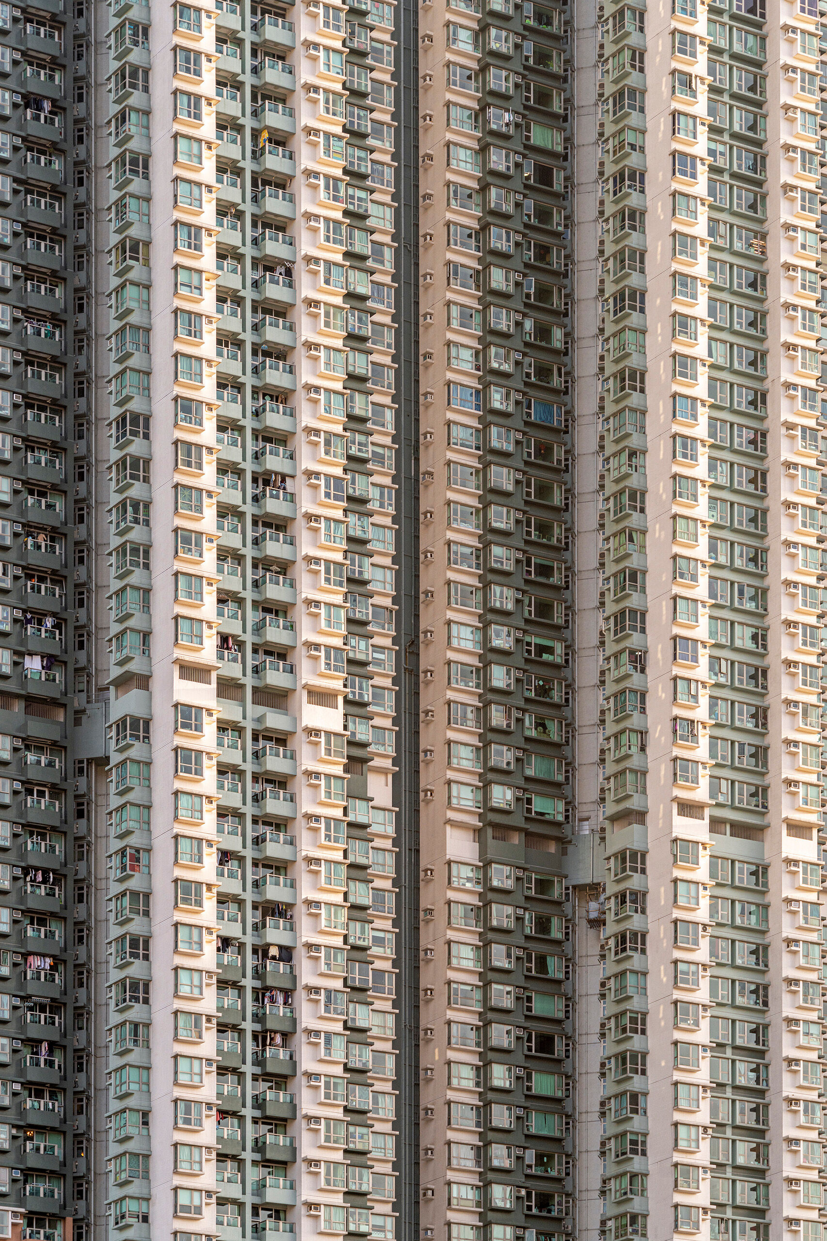 Build Up, Not Out Hong Kong has been one of my favorite cities on the planet since the first time I laid eyes upon it, way back in 2005. I've returned...