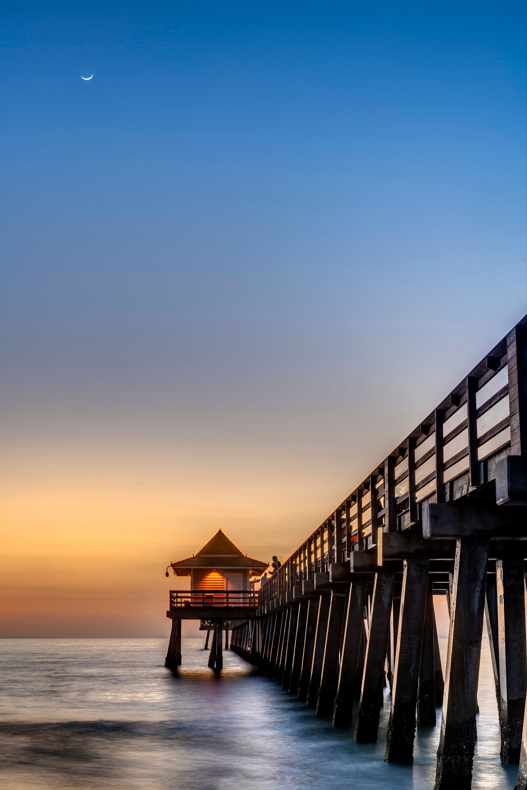 Crescent Moon Over Naples Pier I visited Naples Pier on February 28, 2017, with the intention of getting some shots of the crescent moon over this beautiful...