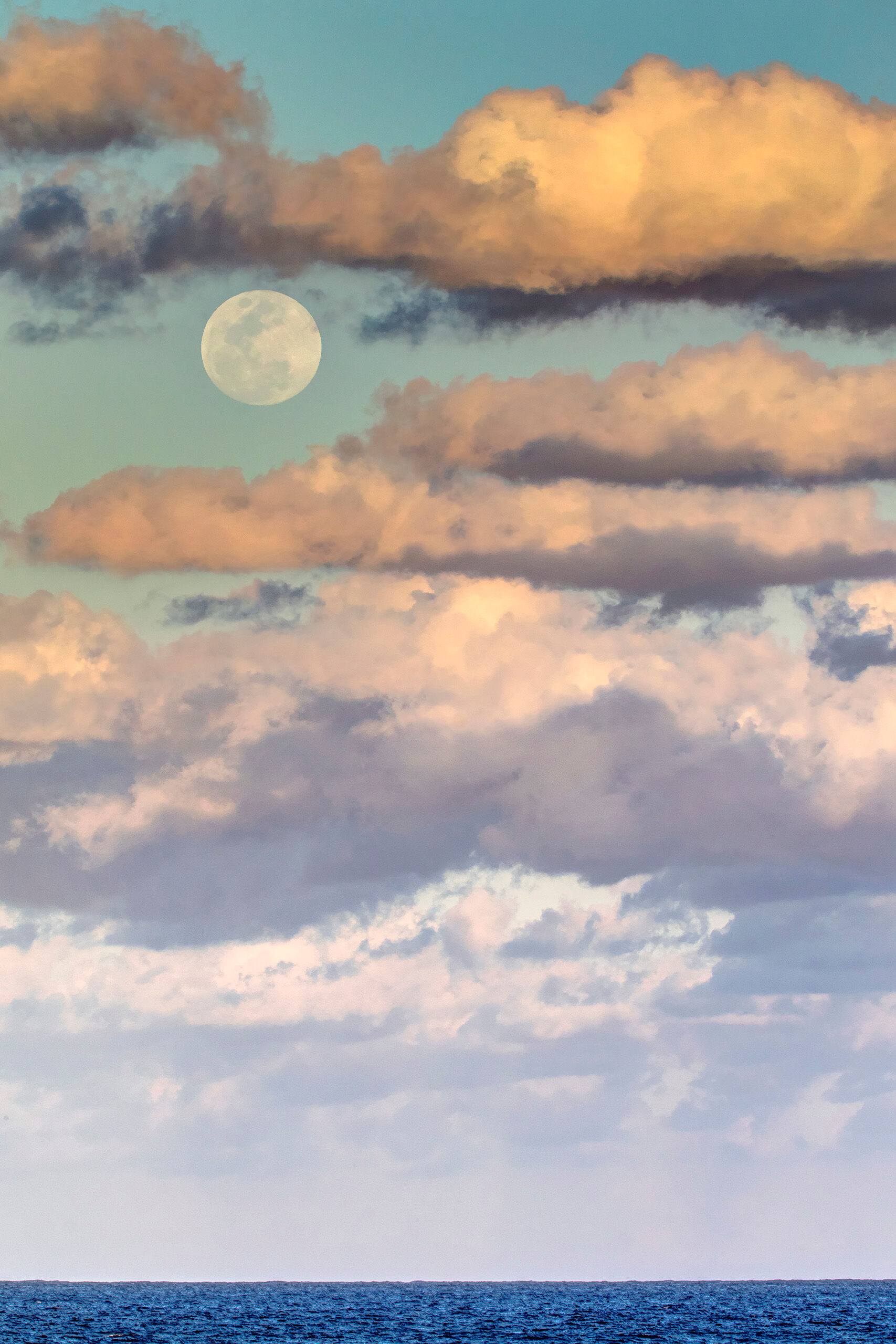 Full Moon over the Atlantic I wasn't able to shoot the full moon immediately after it rose over the horizon on the evening of March 11, 2017, because clouds...