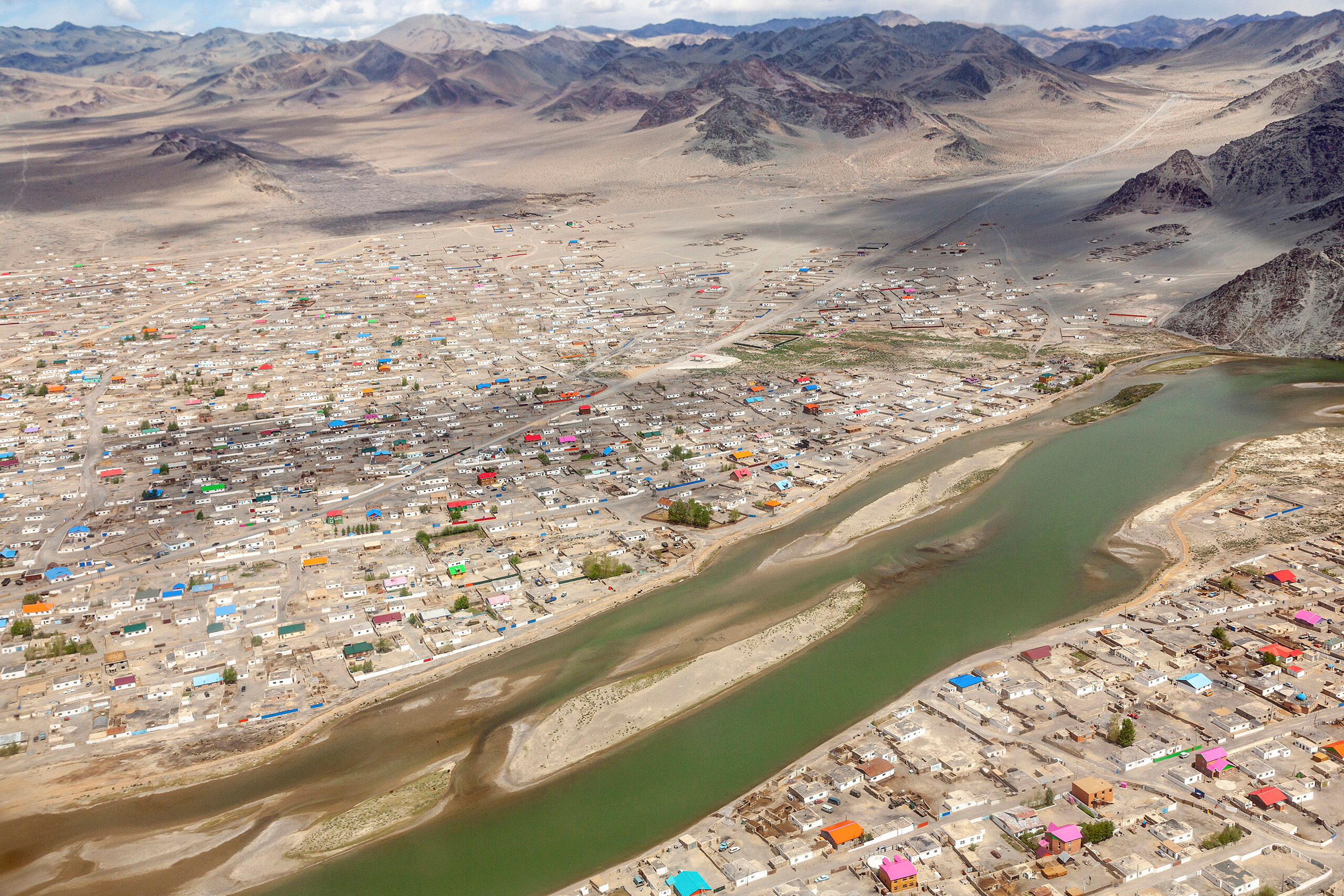 Mongolian Metropolis The vast majority of Mongolia is filled with a whole lot of nothing. The population of the entire country is a little over 3...