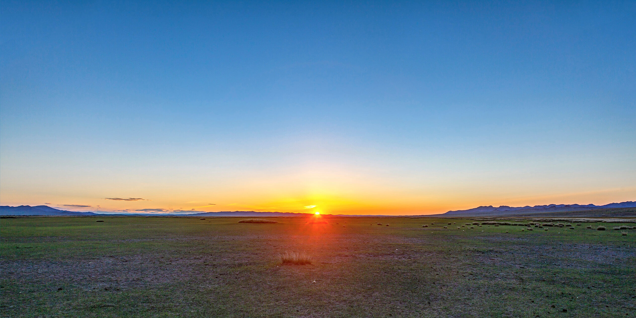 So Long, Mongolia This was the final sunset photo I took during my 2015 trip to Mongolia. Usually, if there aren't interesting clouds, I don't...