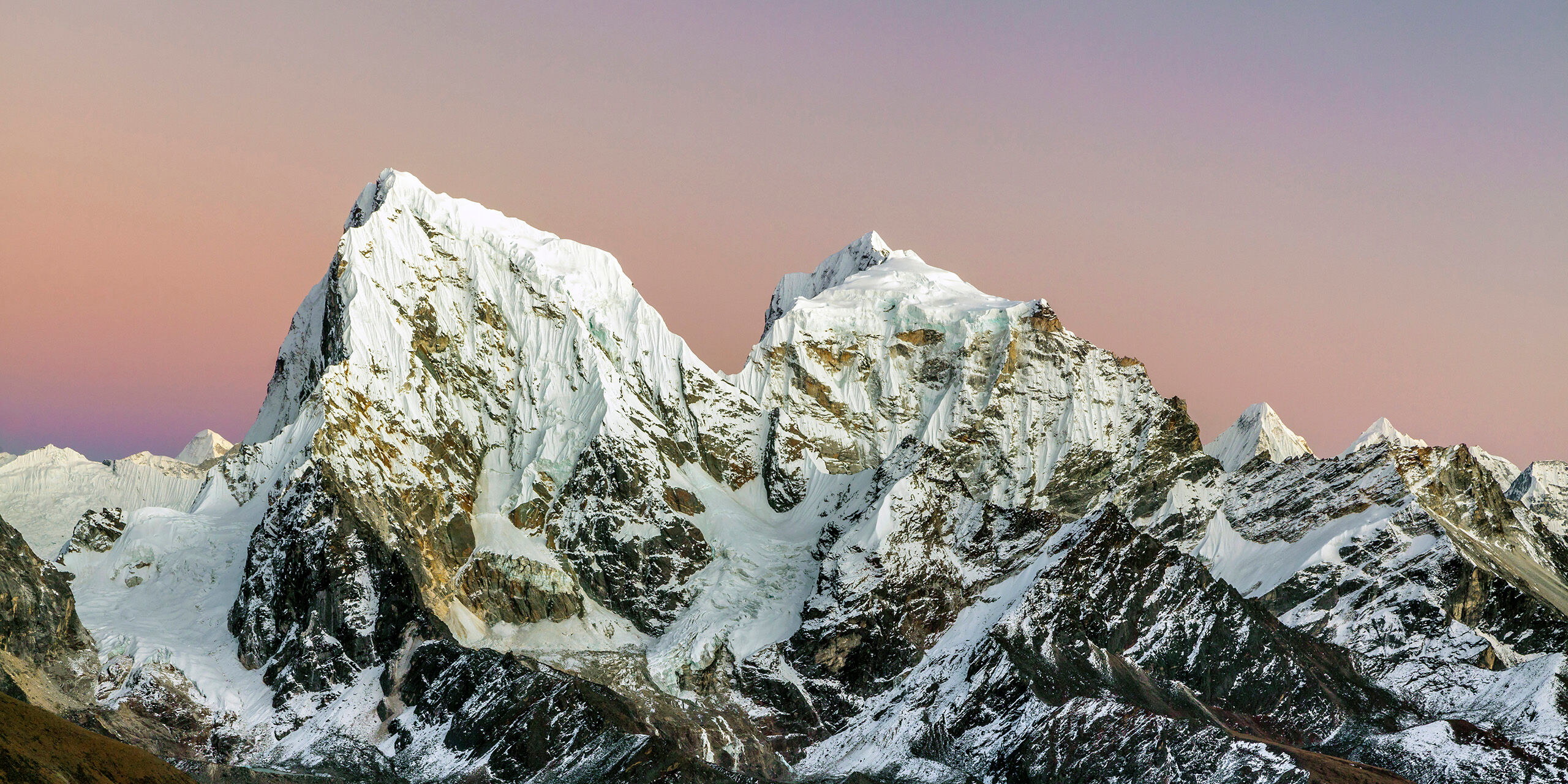 Himalayas at Dusk Considering the fact that Mount Everest is the tallest mountain on the planet, it is surprising how difficult it is to see and...