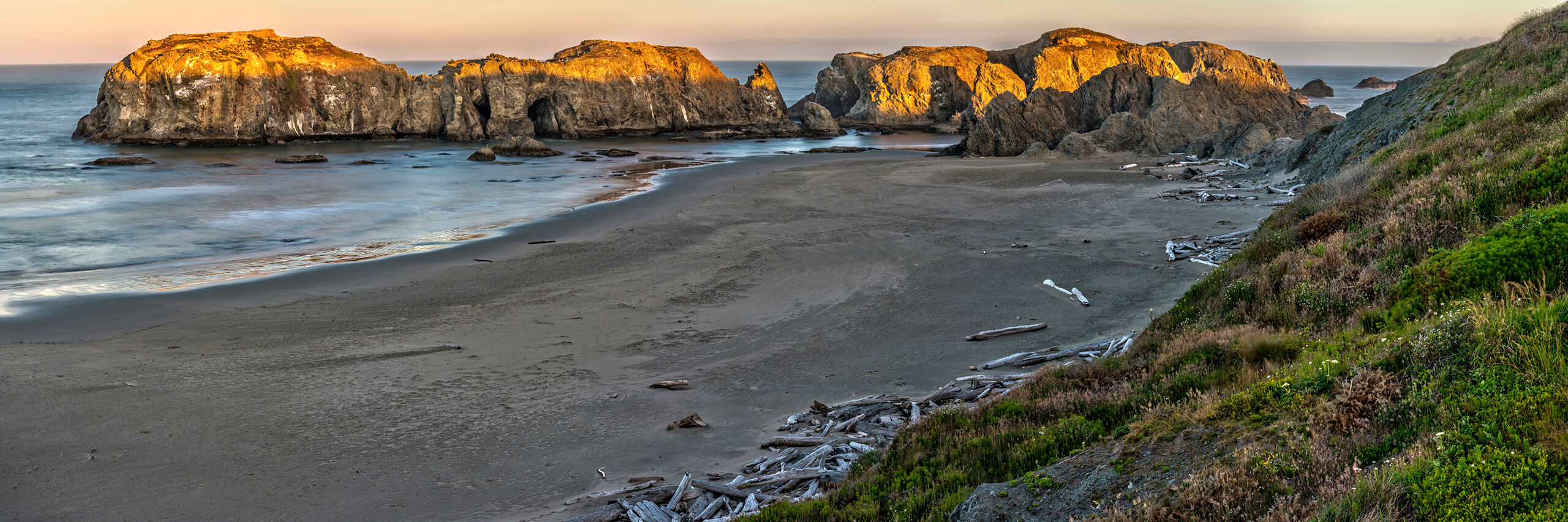 Sunrise at Coquille Point One of the general things I was most looking forward to during my July, 2018 whirlwind tour of the Pacific Northwest was the...