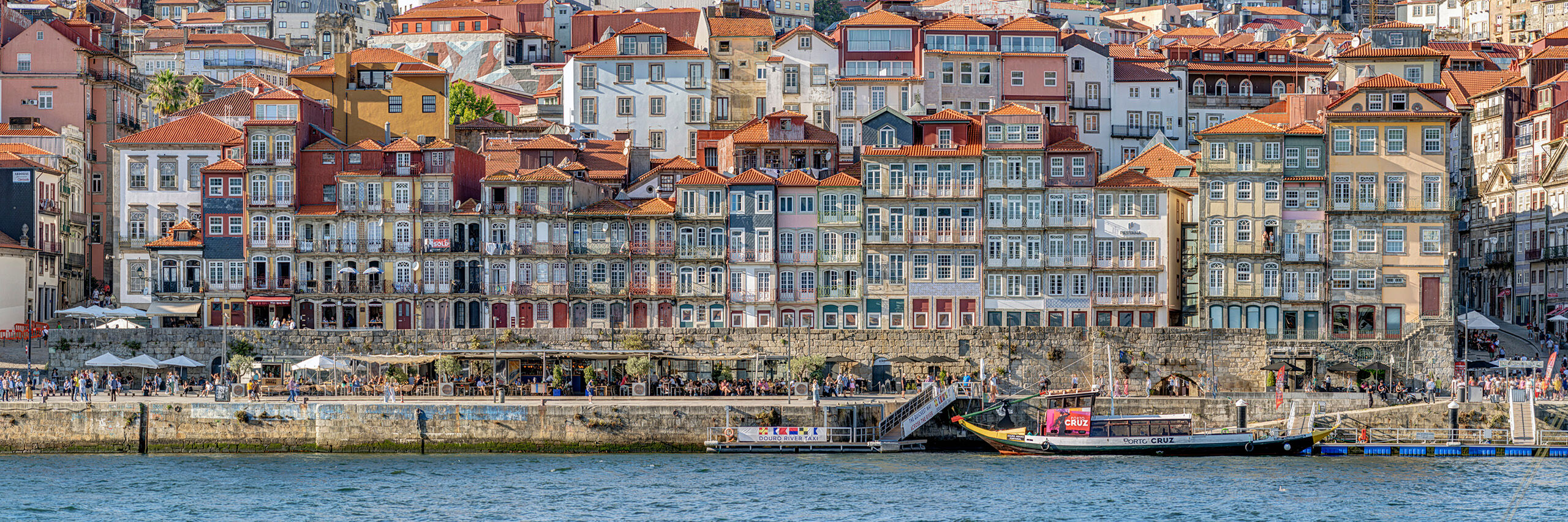 Cais da Ribeira Panorama I'm generally not a big fan of cities. I'd usually rather be out in nature. Maybe that's changing, though, as I grow older, and...